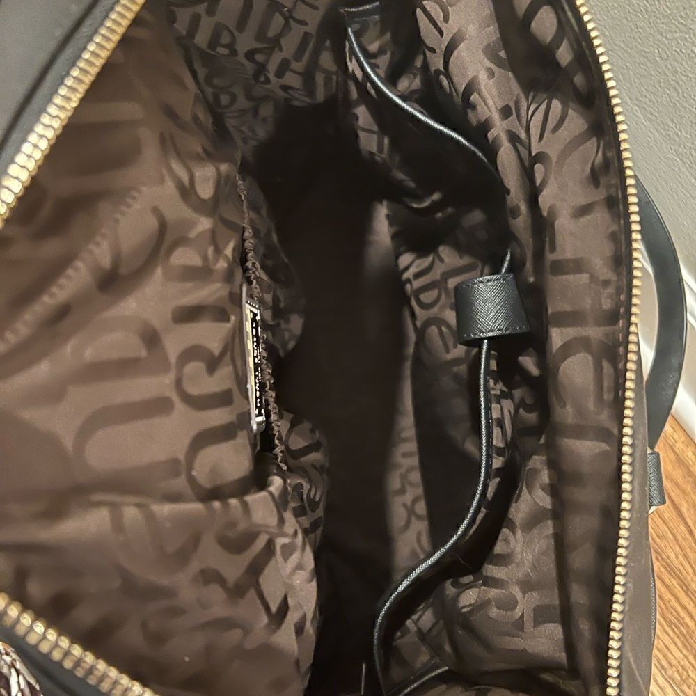 Henri Bendel Jetsetter Carry-on Wheelie - Black - Picture 5 of 10